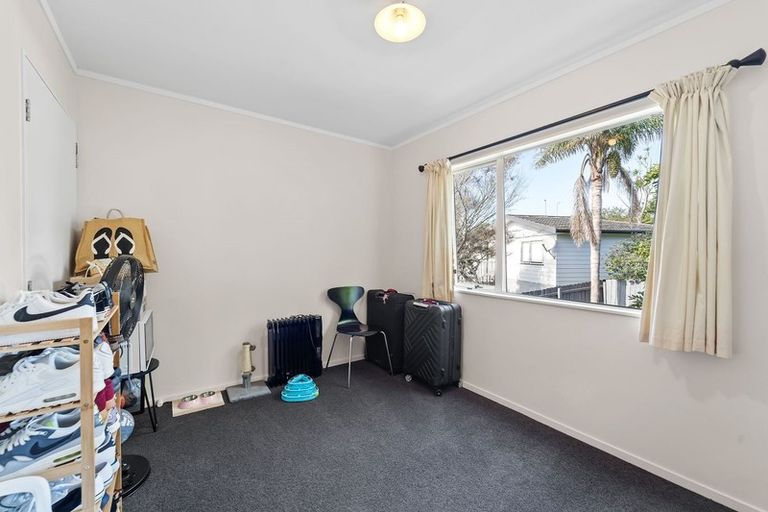 Photo of property in 7 Alidade Place, Massey, Auckland, 0614