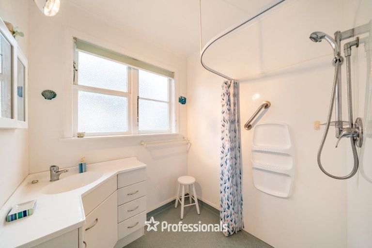 Photo of property in 77 Walters Street, Avalon, Lower Hutt, 5011