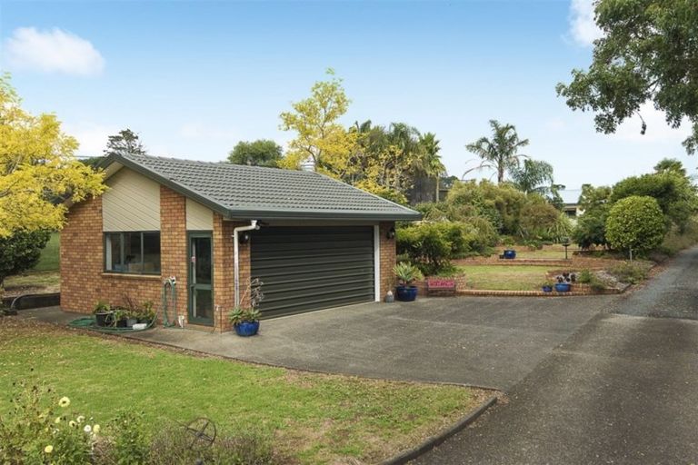 Property details for 35 Bald Hill Road, Waiuku, Pukekohe, 2678