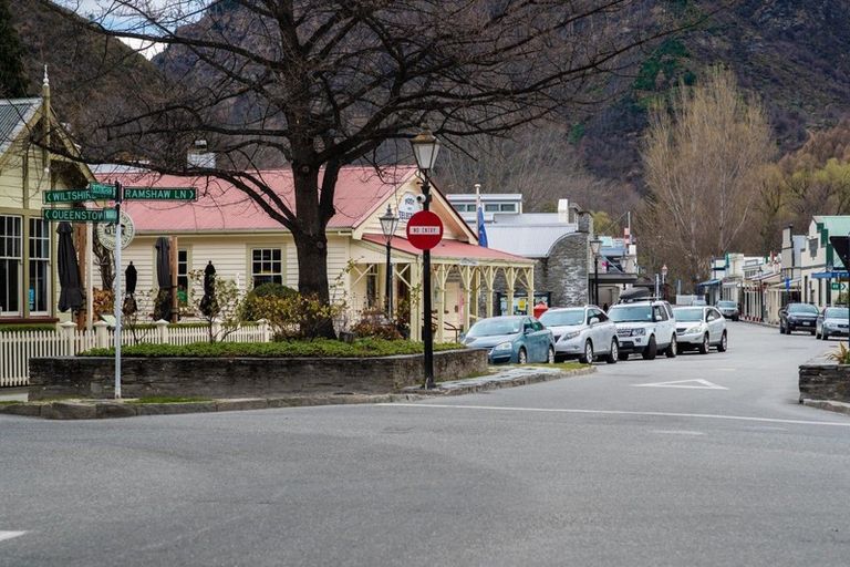 Photo of property in 18a Daveys Place, Arrowtown, 9302