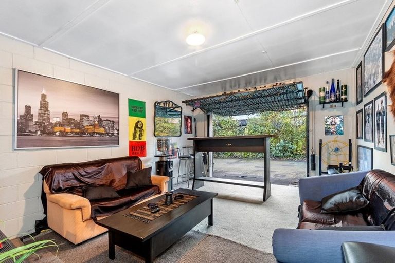 Photo of property in 2/18a Queens Avenue, Merivale, Christchurch, 8014