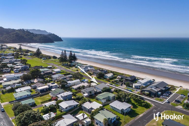 Photo of property in 16a Shaw Road, Waihi Beach, 3611