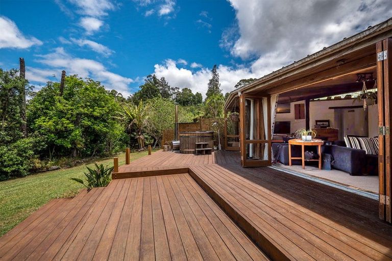 Photo of property in 121b Waimate North Road, Kerikeri, 0293