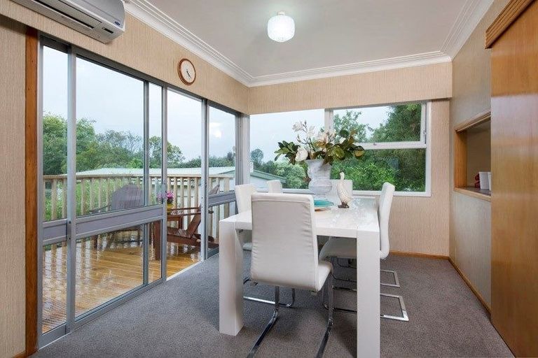 Photo of property in 25 The Boulevard, Sunnyhills, Auckland, 2010