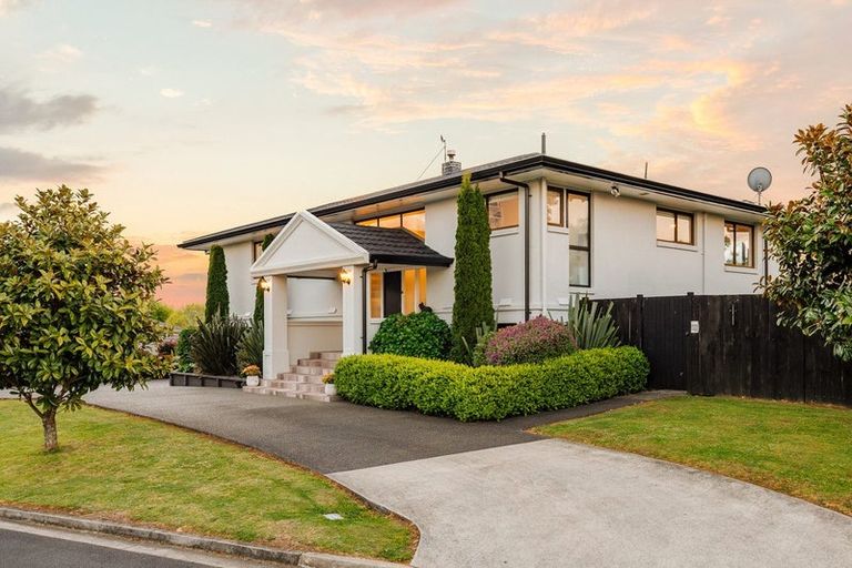 Photo of property in 6 Richardson Road, Omokoroa, 3114