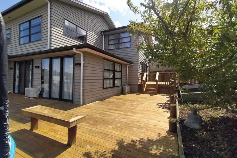 Photo of property in 14 Golden Morning Drive, Albany Heights, Auckland, 0632