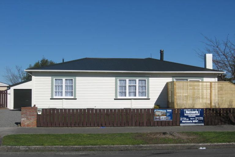 Photo of property in 125 Broadway, Carterton, 5713