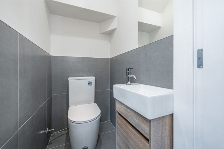 Photo of property in 50a Sherwood Avenue, Te Atatu South, Auckland, 0610