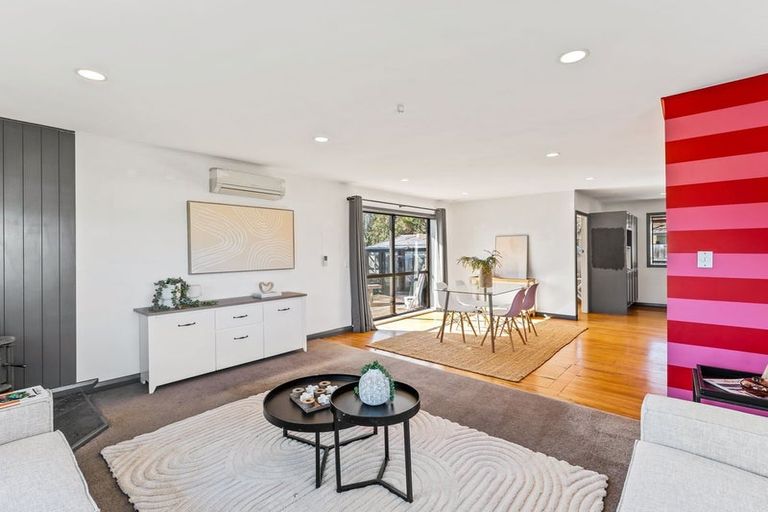 Photo of property in 228 Condell Avenue, Papanui, Christchurch, 8053