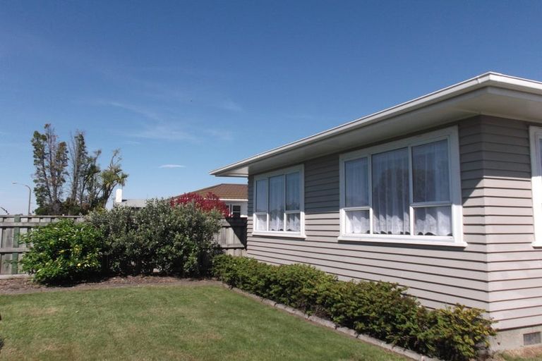 Photo of property in 32 Taradale Road, Marewa, Napier, 4110