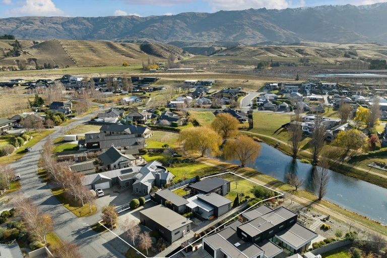 Photo of property in 11 Quartz Lane, Mount Pisa, Cromwell, 9383