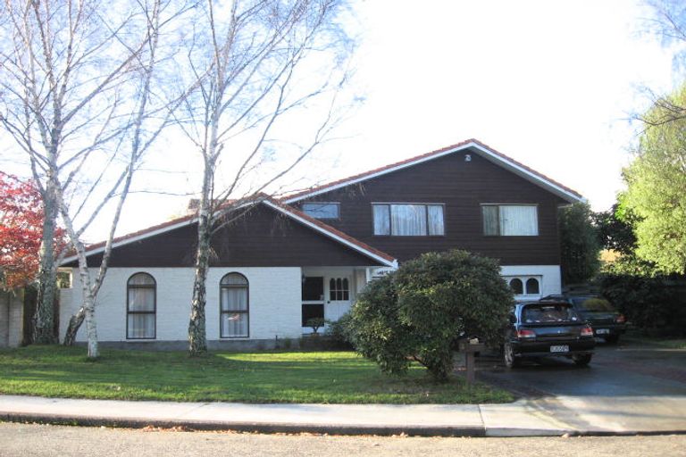 Photo of property in 3 Kew Grove, Raumati Beach, Paraparaumu, 5032