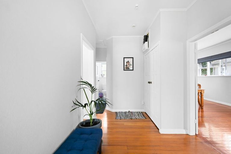 Photo of property in 4 Valley Terrace, Hamilton Central, Hamilton, 3204