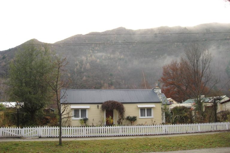 Photo of property in 67 Buckingham Street, Arrowtown, 9302