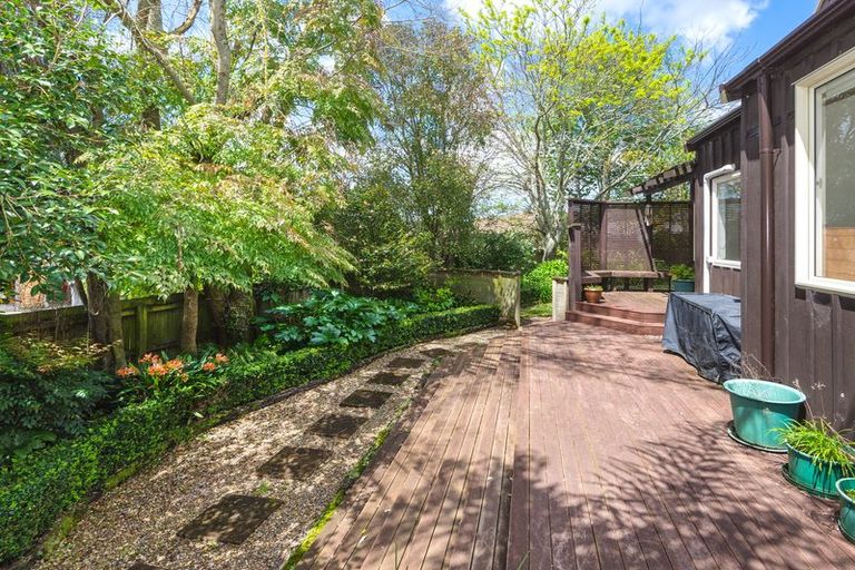 Photo of property in 23 Valley Road, Pukekohe, 2120