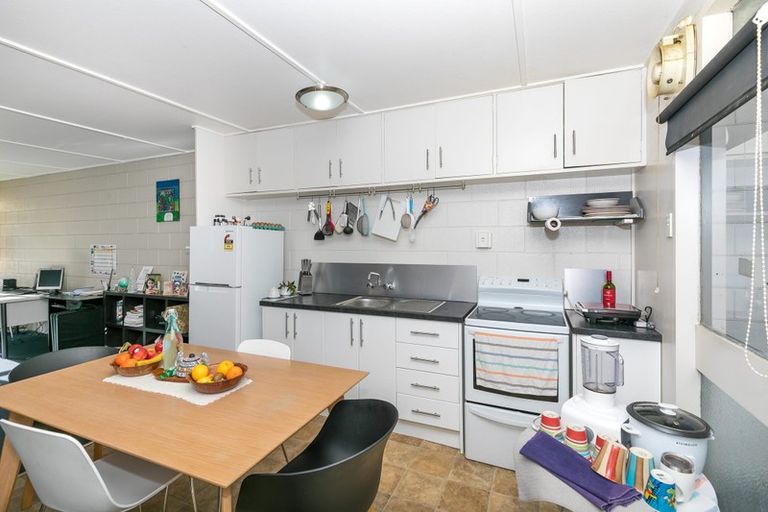 Photo of property in 1/112 Firth Street, Hamilton East, Hamilton, 3216