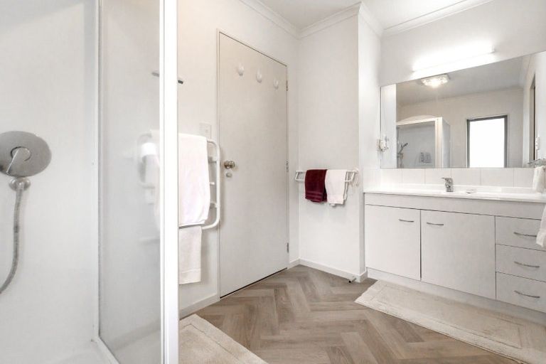 Photo of property in Orange Grove Village, 38/22 Pyes Pa Road, Pyes Pa, Tauranga, 3112