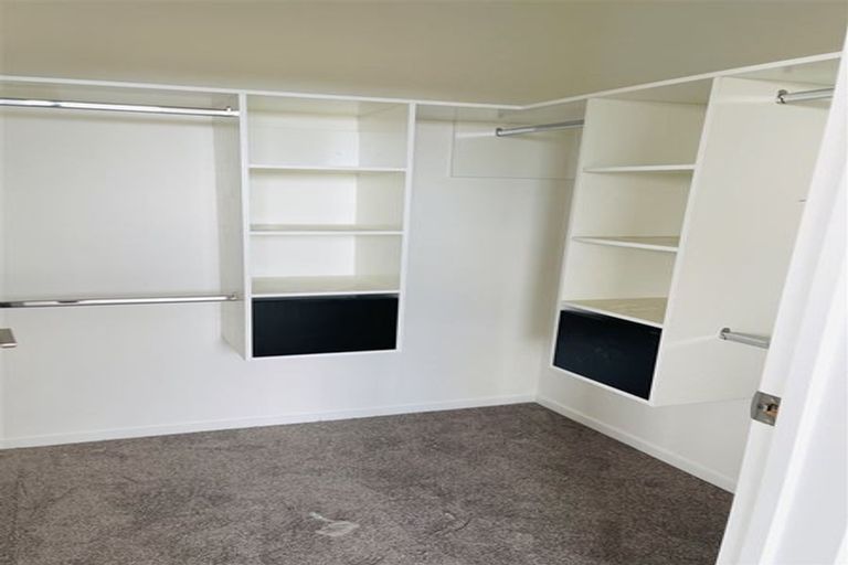 Photo of property in 12 Woven Place, Karaka, Papakura, 2113