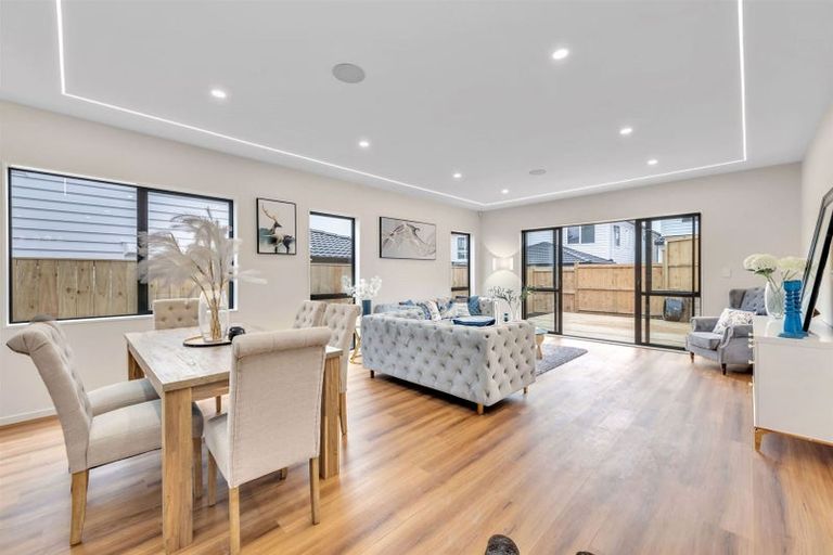 Photo of property in 22 Koromeke Street, Flat Bush, Auckland, 2019