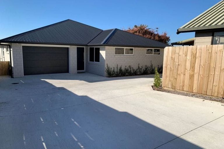 Photo of property in 24c Merlot Drive, Pyes Pa, Tauranga, 3112