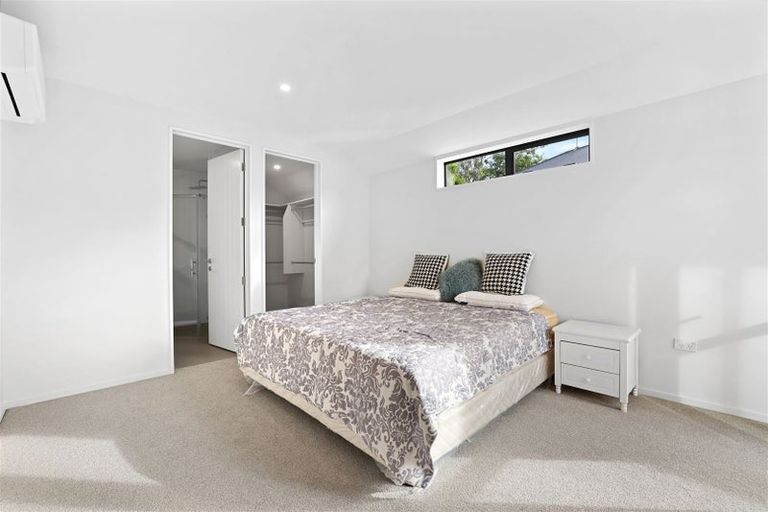 Photo of property in 15a Hooker Avenue, Bryndwr, Christchurch, 8053