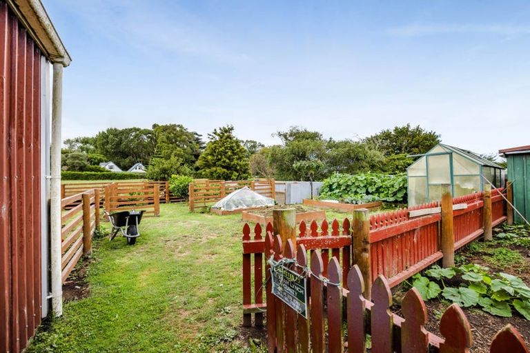 Photo of property in 38 Ketemarae Road, Normanby, Hawera, 4675