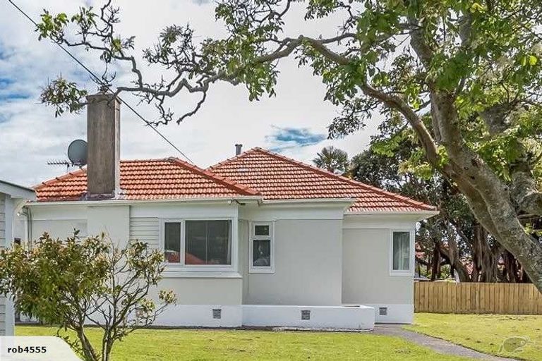 Photo of property in 173 Waiwhetu Road, Waterloo, Lower Hutt, 5011