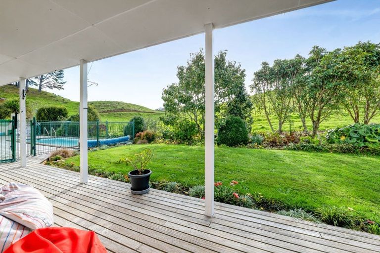 Photo of property in 529 Frankley Road, Hurworth, New Plymouth, 4371