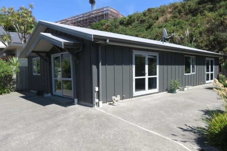 Photo of property in 138 Fraser Avenue, Johnsonville, Wellington, 6037