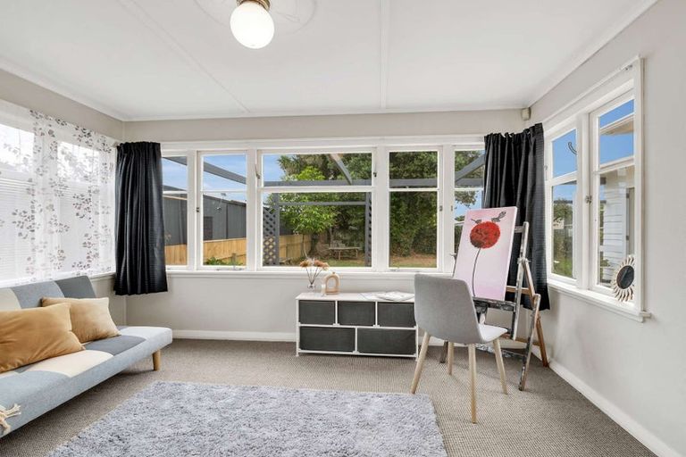 Photo of property in 4 Godwin Crescent, College Estate, Whanganui, 4500