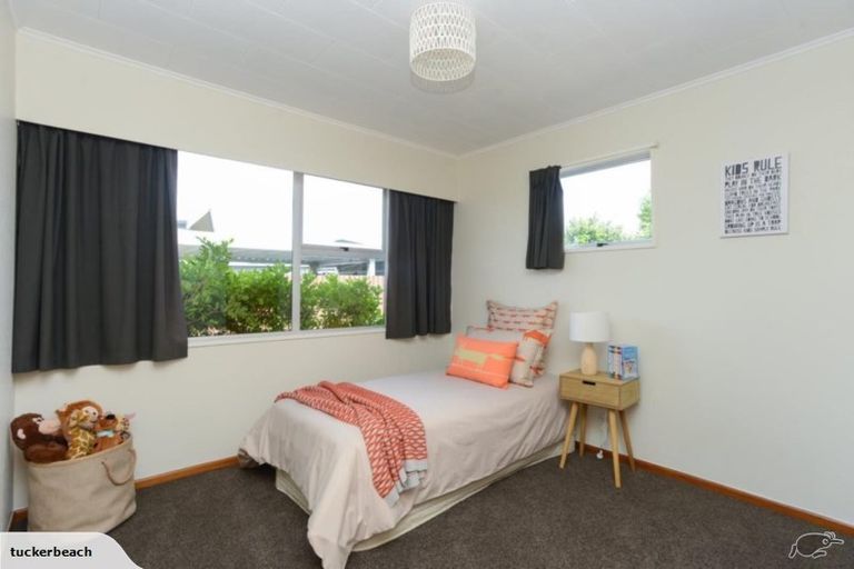 Photo of property in 27 Southwark Avenue, Tamatea, Napier, 4112