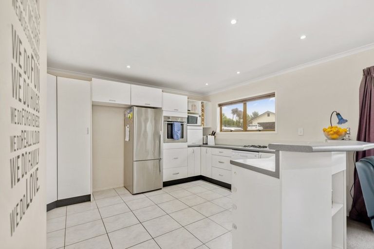 Photo of property in 16 Utuhina Road, Springfield, Rotorua, 3015