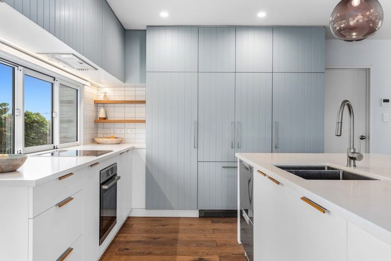 Photo of property in 9 Mason Place, Ohope, 3121