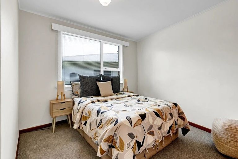 Photo of property in 2/53 Young Street, New Plymouth, 4310