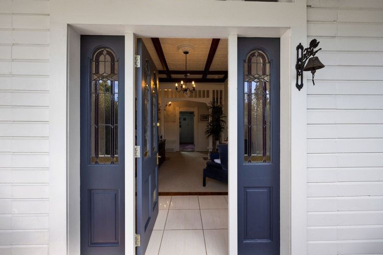 Photo of property in 54 Pembroke Road, Stratford, 4332