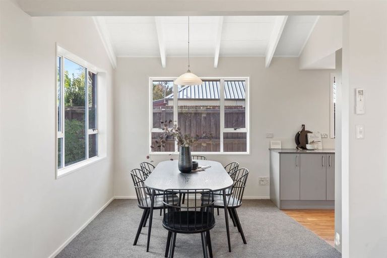 Photo of property in 100 Patterson Terrace, Halswell, Christchurch, 8025