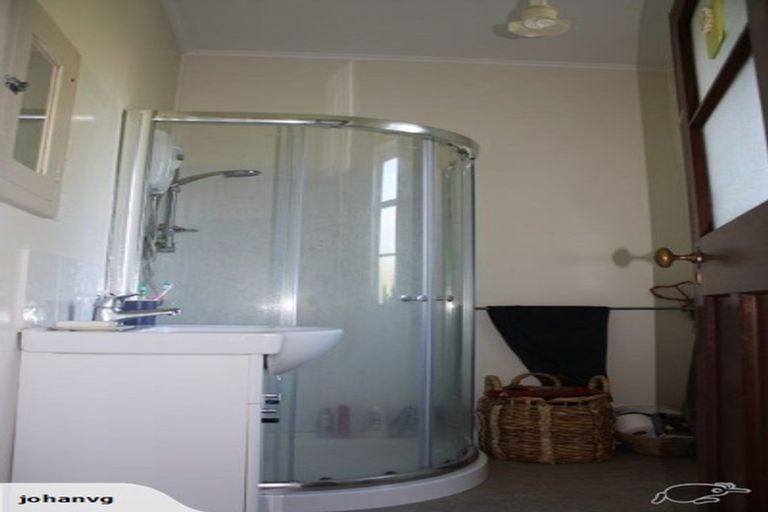 Photo of property in 11a Coopers Road, Dallington, Christchurch, 8061