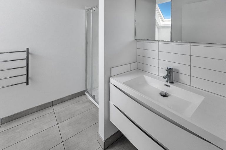 Photo of property in 6/90 Edgeware Road, St Albans, Christchurch, 8014