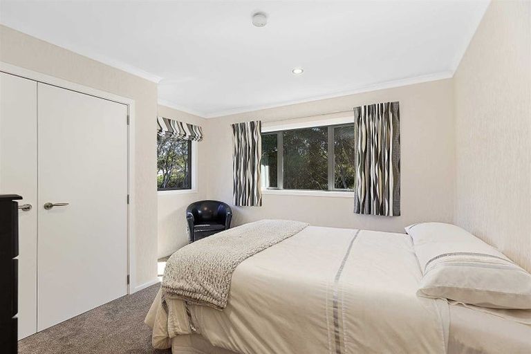 Photo of property in 11 Deptford Lane, Whitby, Porirua, 5024