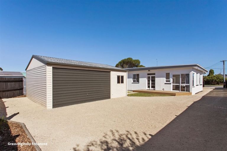 Photo of property in 7 Sylvia Street, Parklands, Christchurch, 8083
