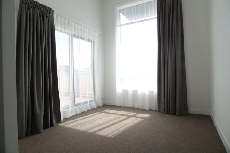 Photo of property in 3 Nevill Road, Hobsonville, Auckland, 0616