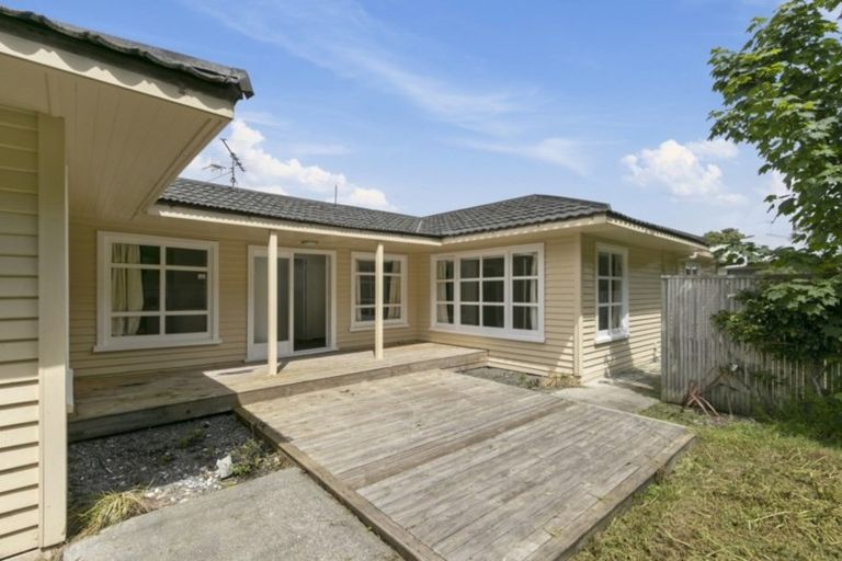 Photo of property in 286 Grounsell Crescent, Belmont, Lower Hutt, 5010