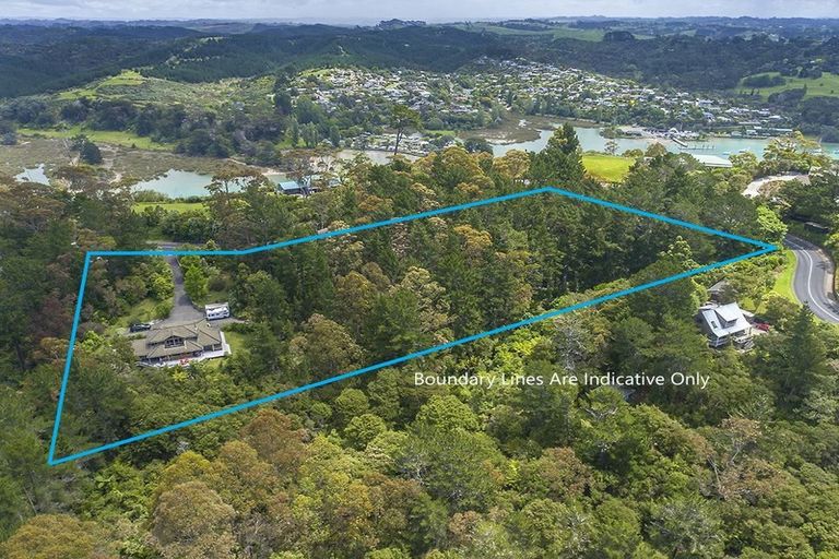 Photo of property in 70 Scott Road, Stanmore Bay, Whangaparaoa, 0932