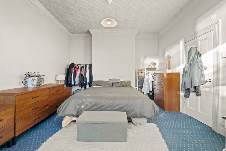 Photo of property in 52 Argyle Street, Mornington, Dunedin, 9011