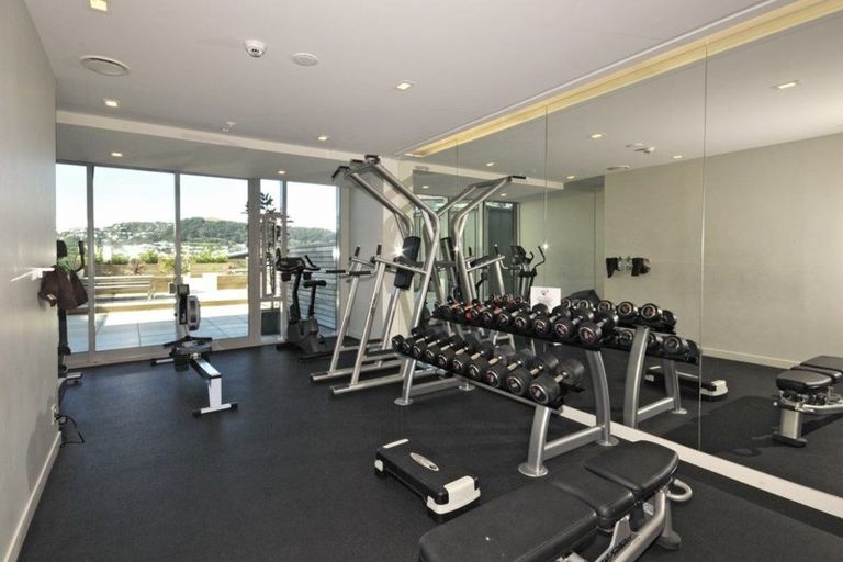 Photo of property in 9 Chews Lane, Wellington Central, Wellington, 6011