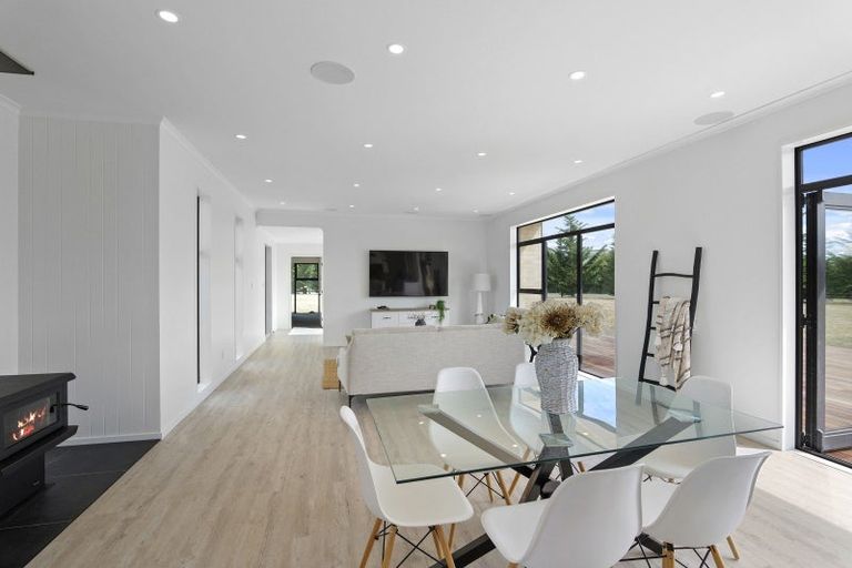 Photo of property in 66 Windsor Drive, Kirwee, Darfield, 7571