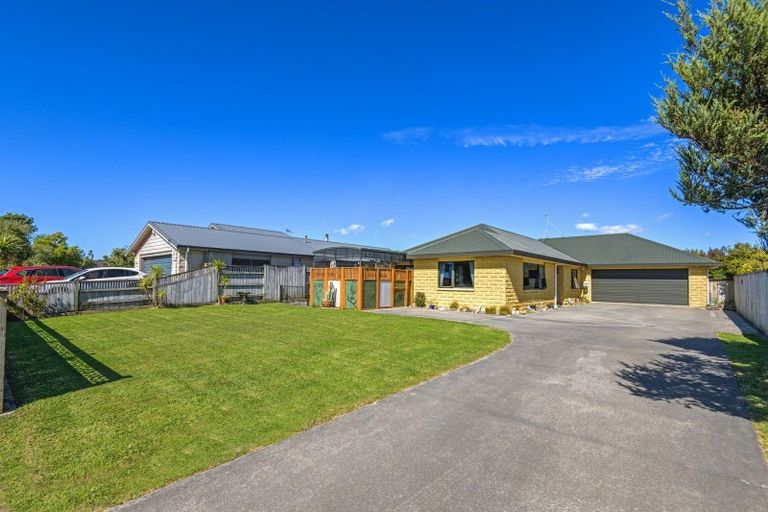 Photo of property in 158 Kelvin Grove Road, Kelvin Grove, Palmerston North, 4414