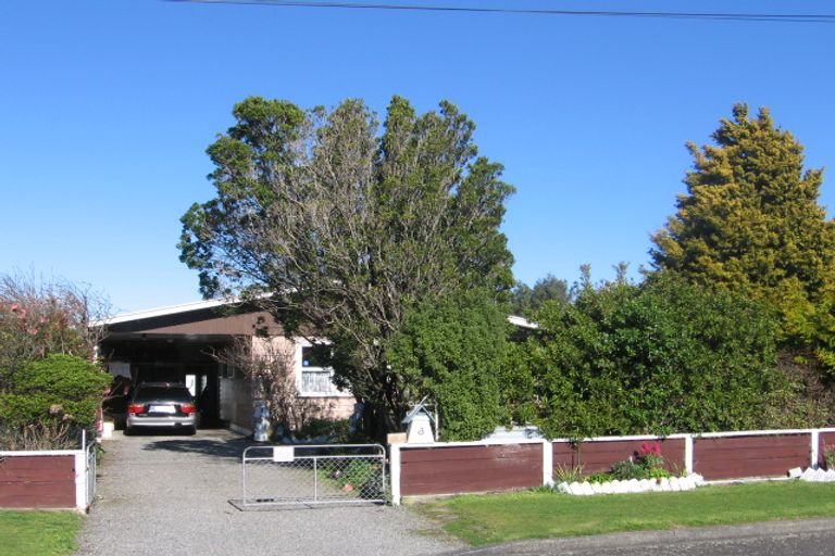 Photo of property in 8 William Benton Street, Featherston, 5710