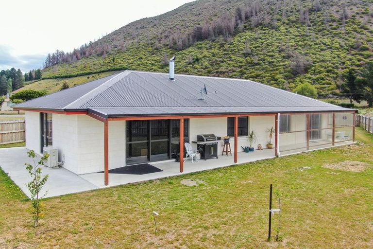 Photo of property in 70 Gordon Street, Kurow, 9435
