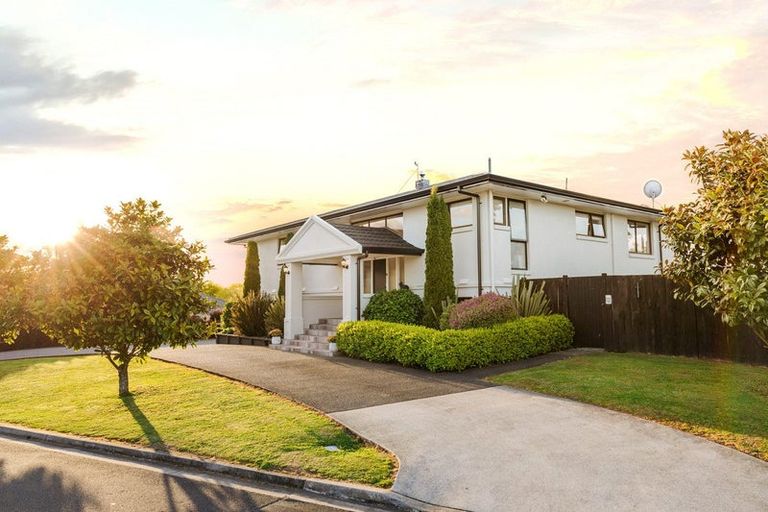 Photo of property in 6 Richardson Road, Omokoroa, 3114